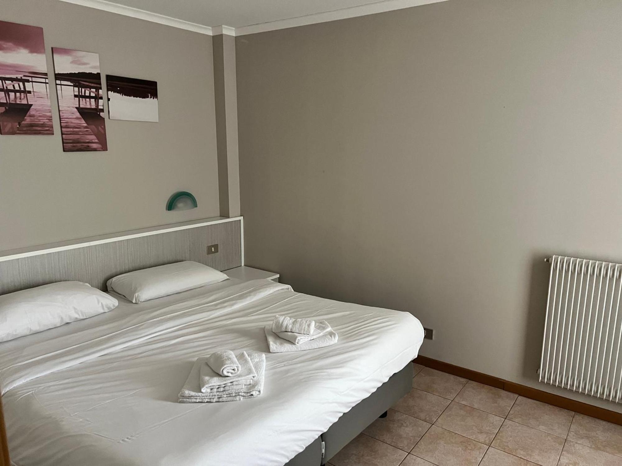 Hotel Lydia กราโด ภายนอก รูปภาพ